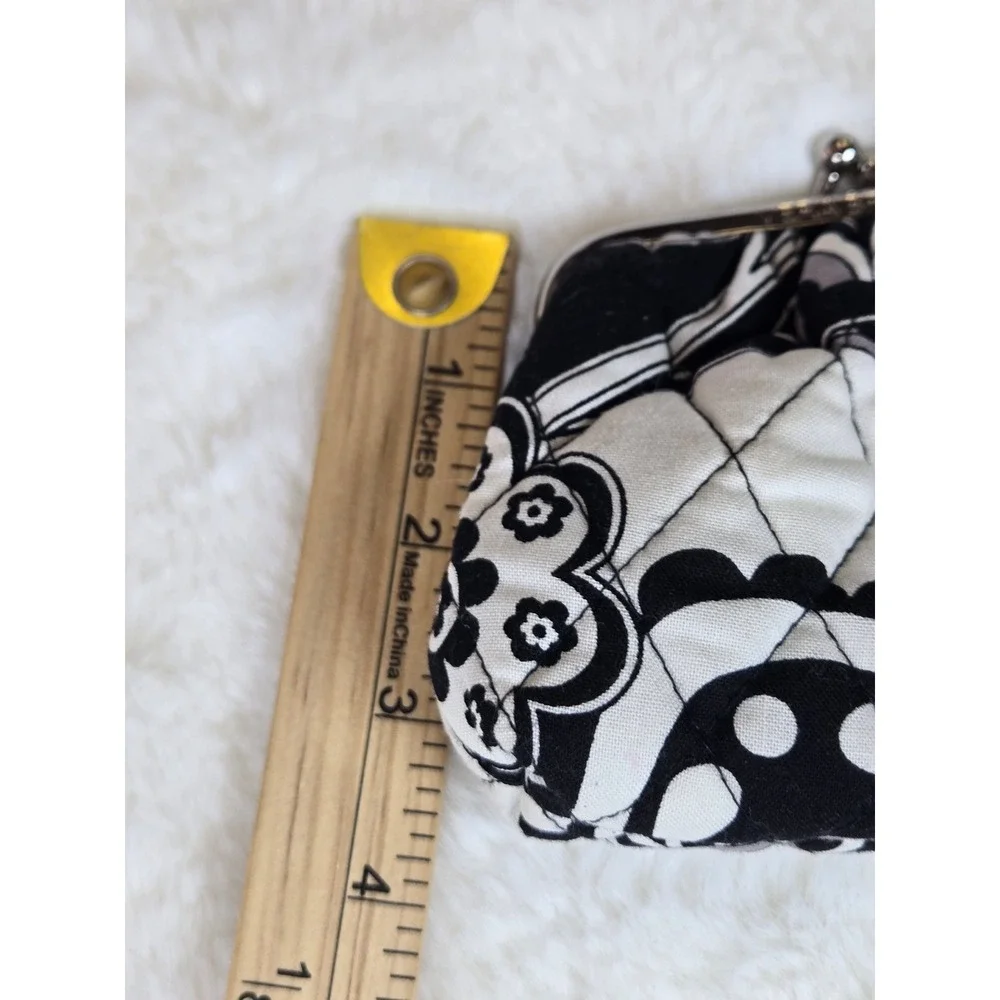 Vera Bradley Night and Day Quilted Kisslock Coin Purse Black White Floral Pouch - Picture 7 of 9